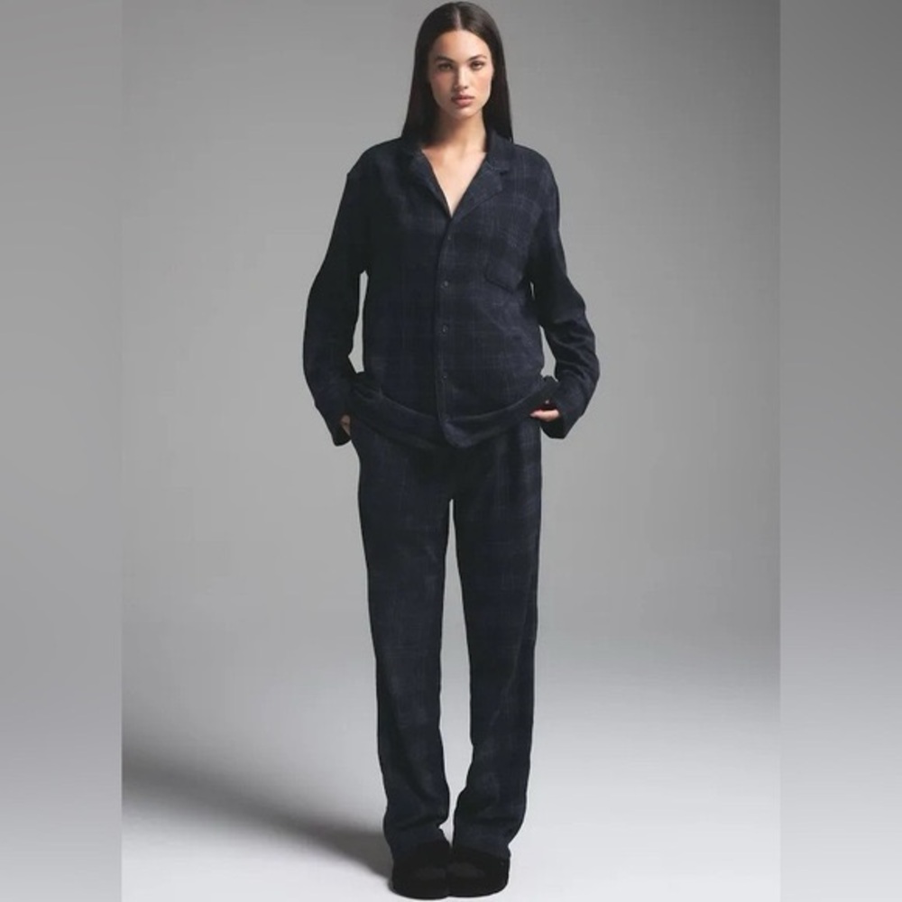 SKIMS Unisex Flannel Sleep Pajama Set